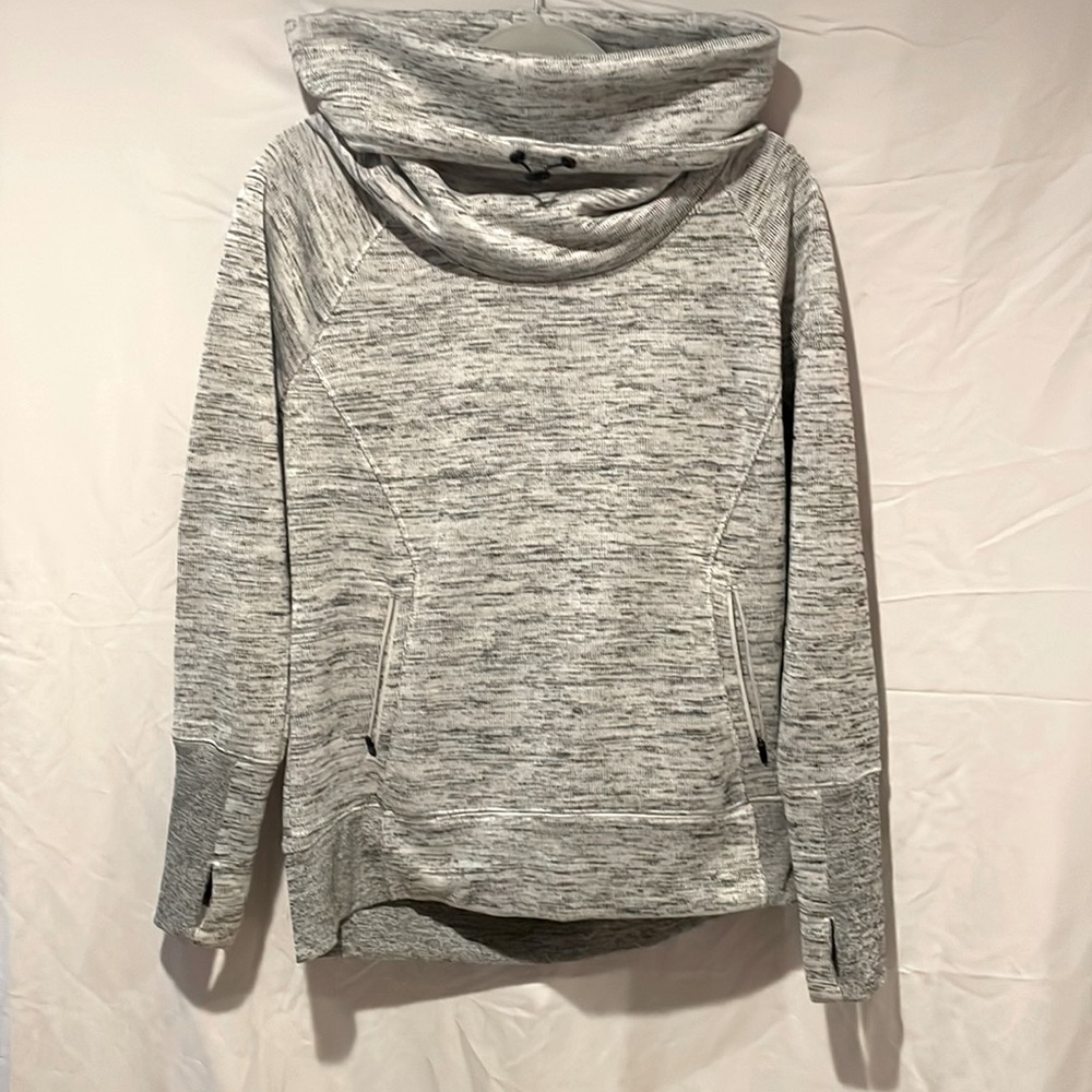 Zella Gray pullover sweatshirt